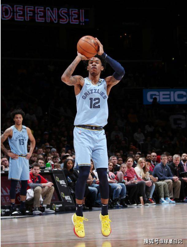  冲浪夜战：徽州灰熊队鏖战三湘貔貅队，速度优势明显教练团队居功至伟