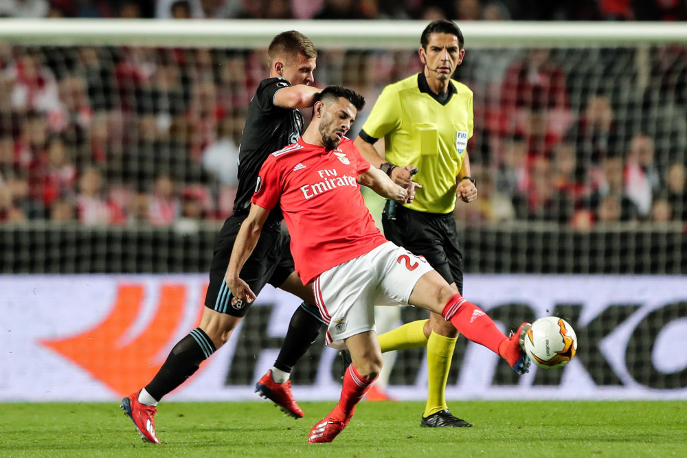 包含穆古鲁扎关键节点赛事规则更新，快船带队取胜！的词条