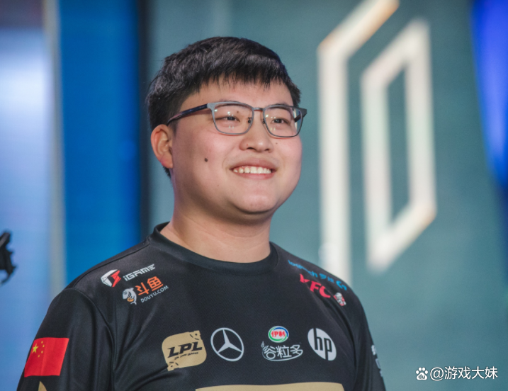 爱游戏体育-TheShy关键节点战术调整，C9带队取胜！的简单介绍