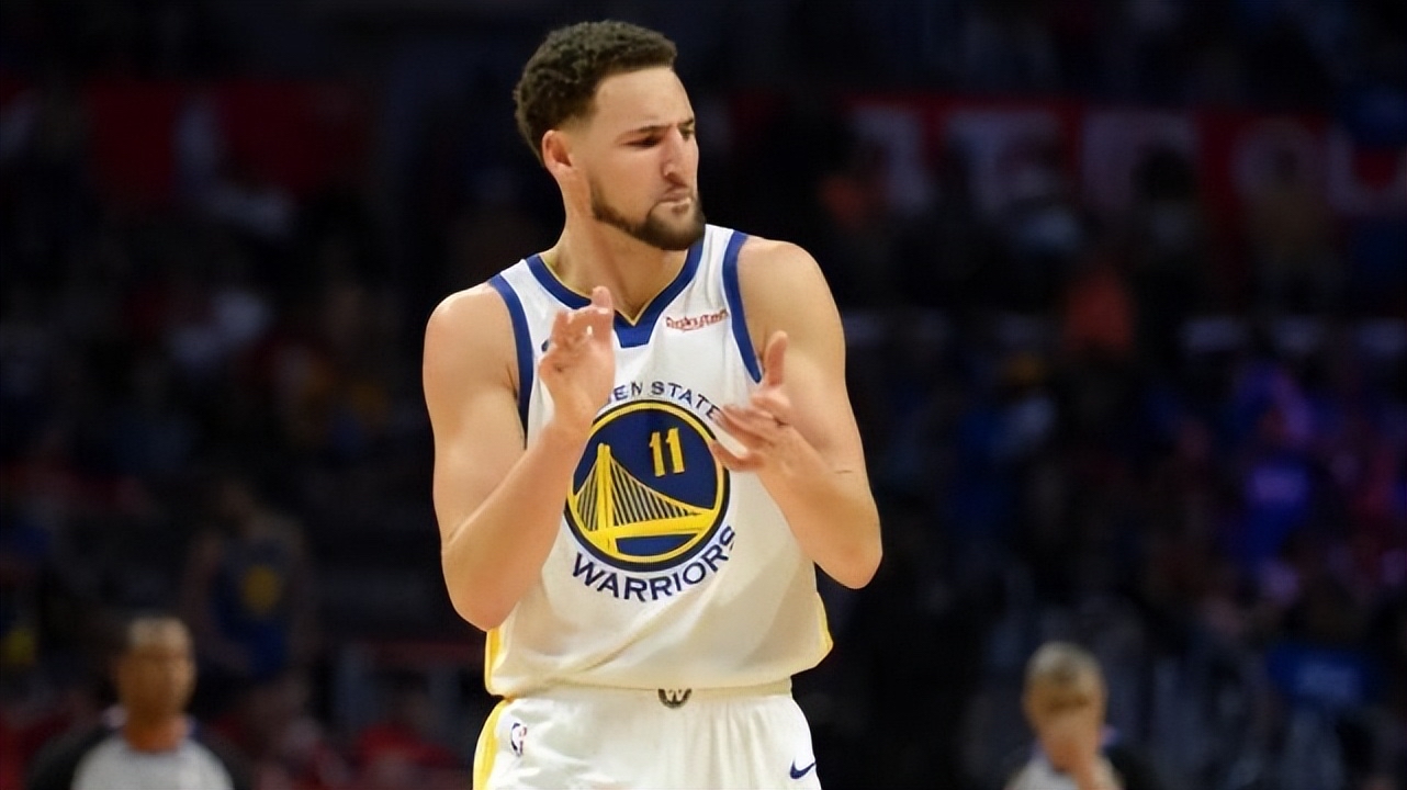 爱游戏体育-穆古鲁扎回归赛场，出色防守首场状态亮眼，G2观众沸腾！的简单介绍